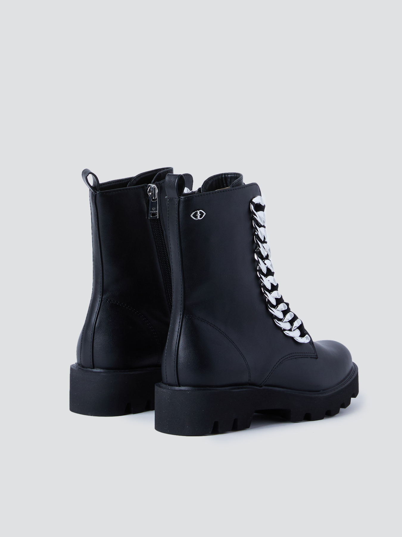 Lace-up combat boots with chain image number 2