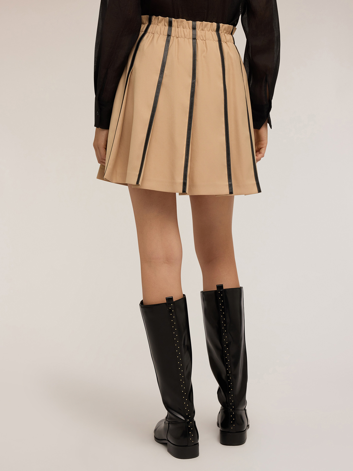 Jupe plissée avec bordures image number 1