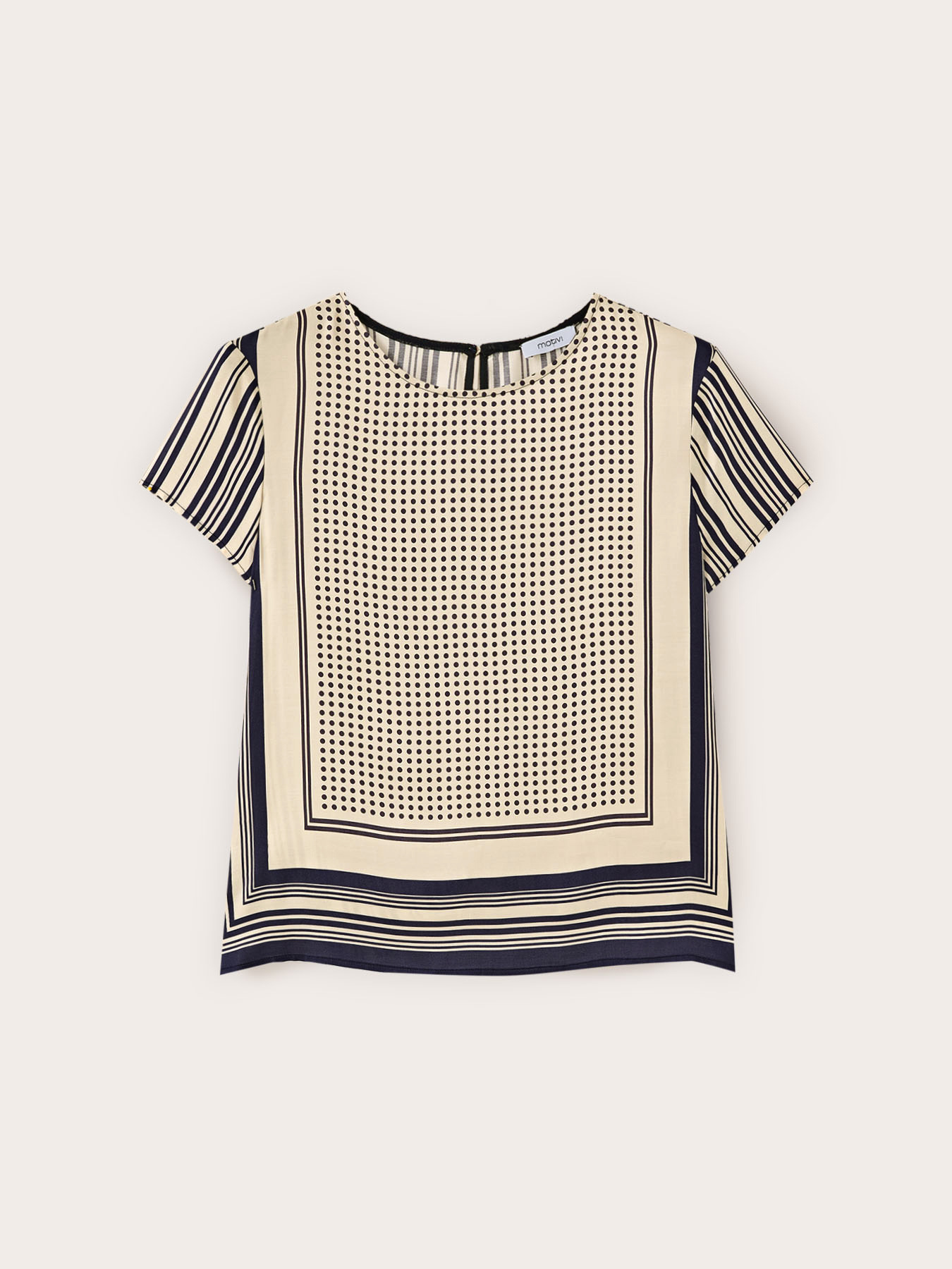 Bluse aus Satin mit Foulard-Muster image number 4