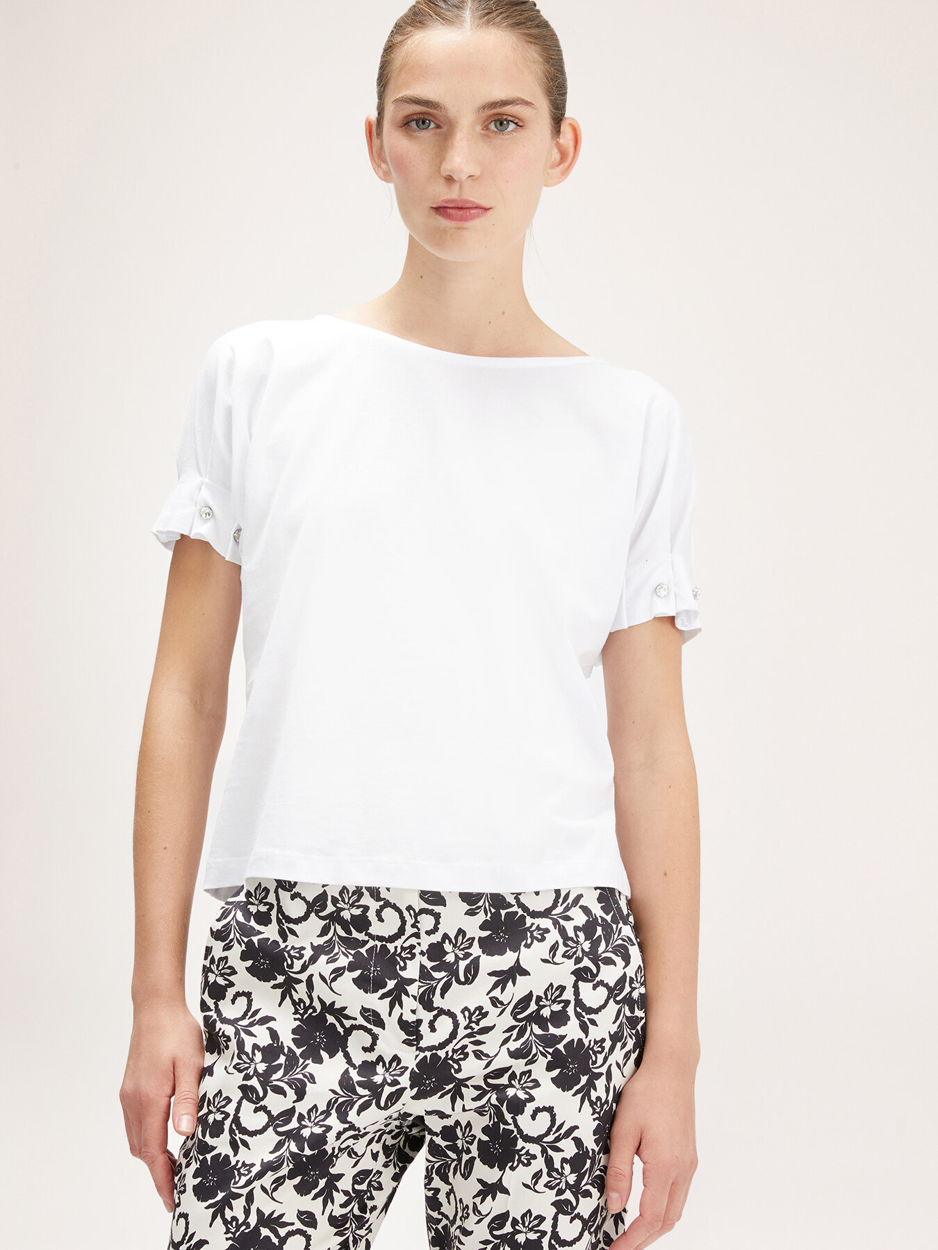 T-shirt maniche corte con pietre crystal image number 0