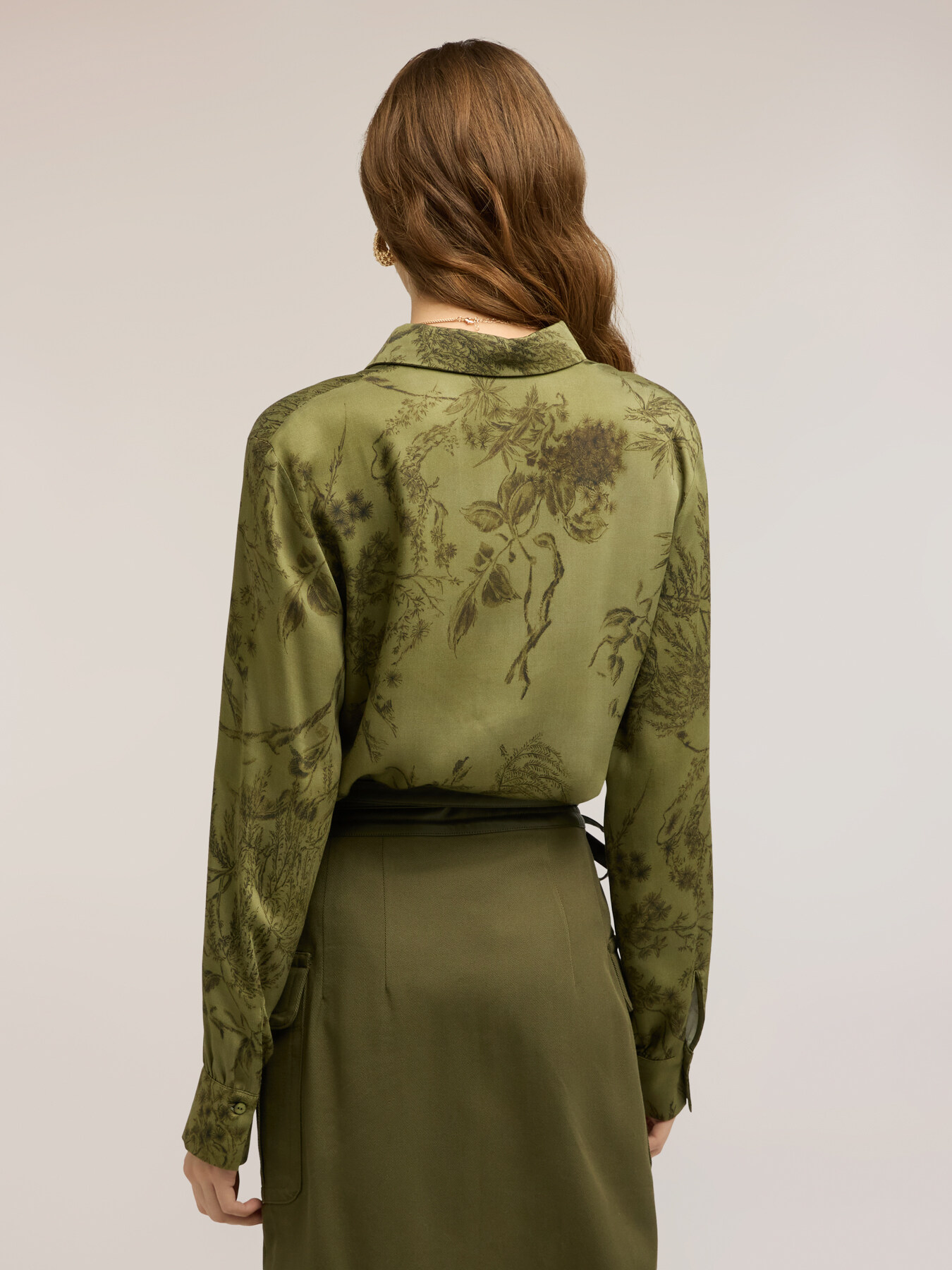 Satin shirt with print image number 1