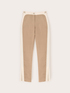 Hose mit Paspelierung und Schlitz am Saum image number 4