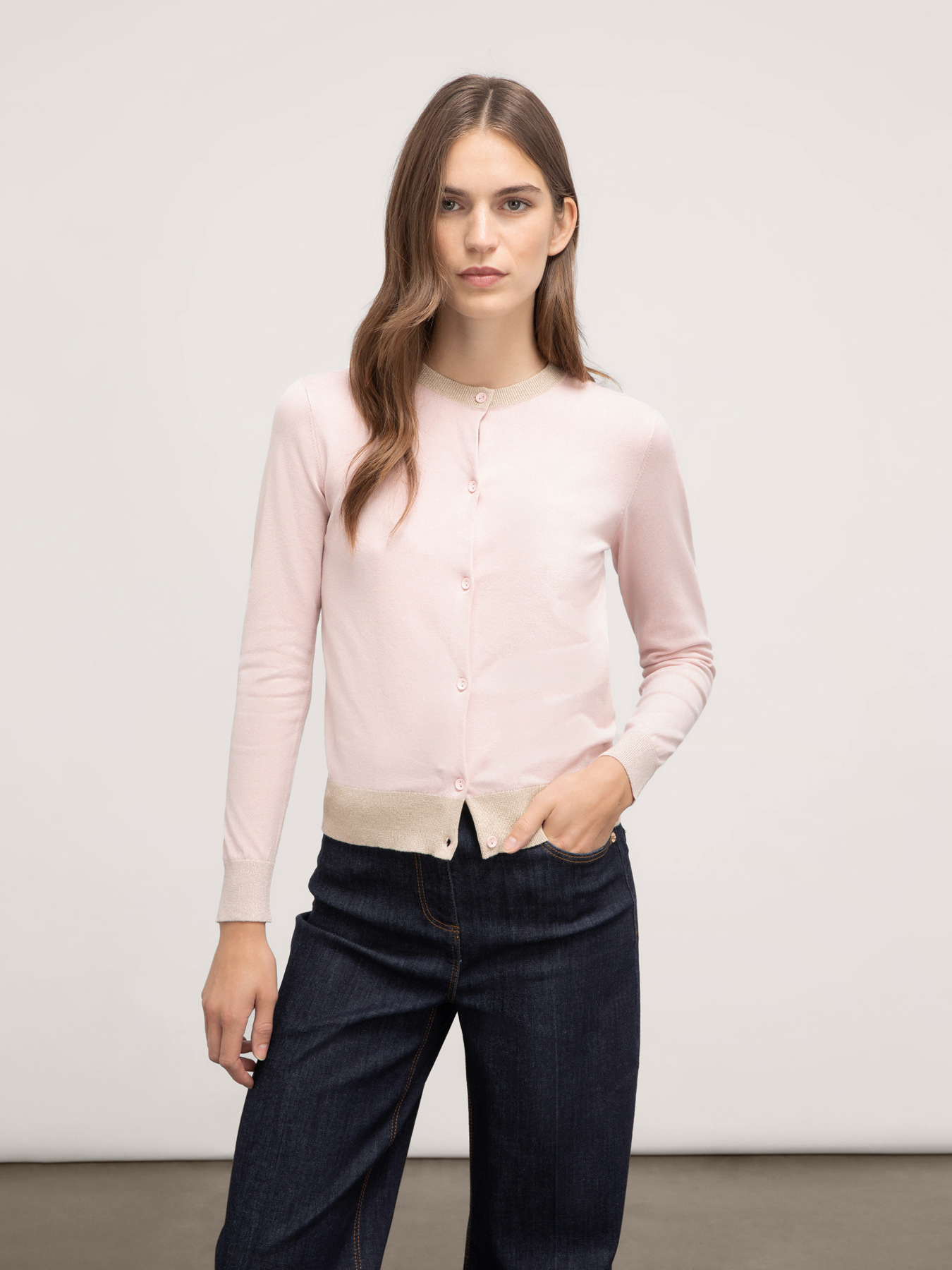 C&aacute;rdigan con bordes de l&uacute;rex image number 0