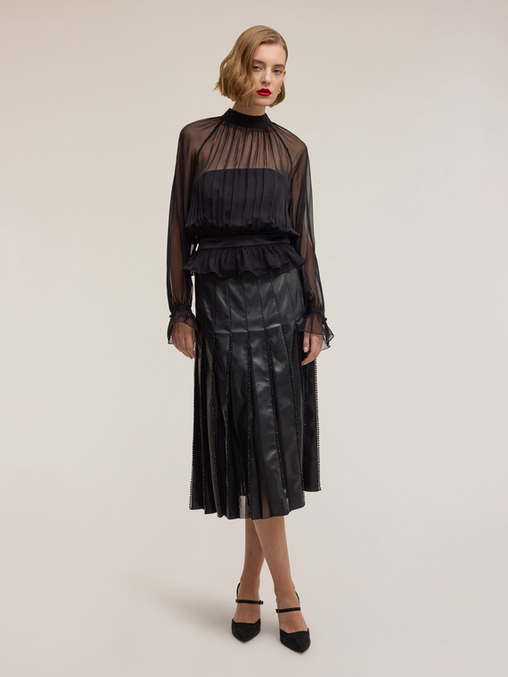 Blusa en georgette con bustier Smart Couture