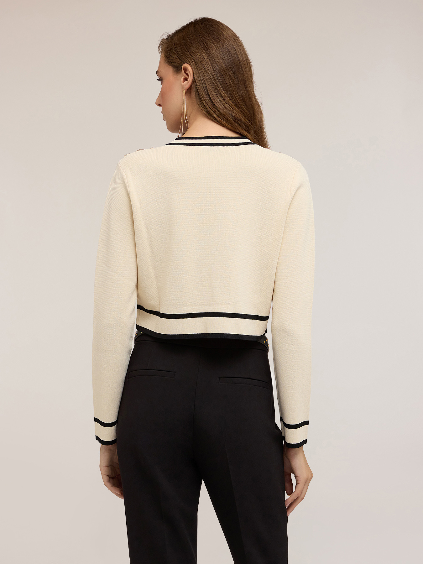 Strickjacke mit kontrastfarbenen Kanten image number 1