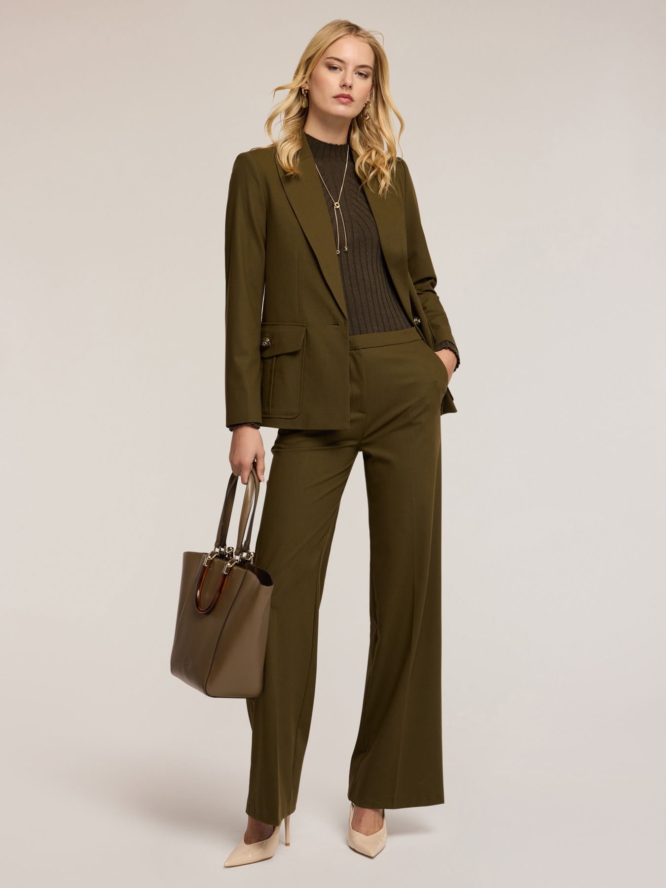 Wide-leg trousers in wool blend flannel image number 0