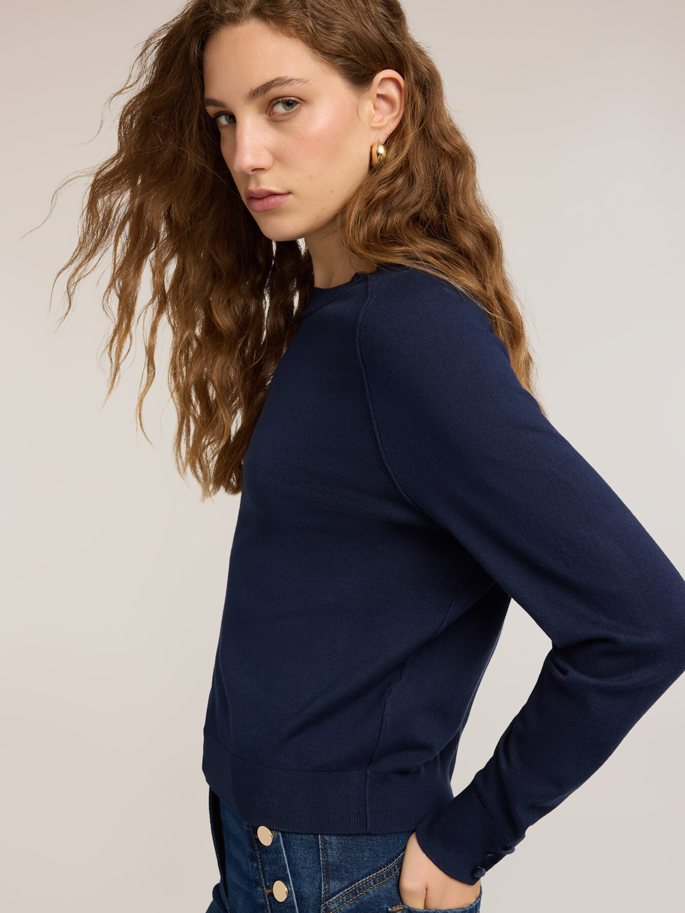 Viscose knit top with tonal trims image number 3