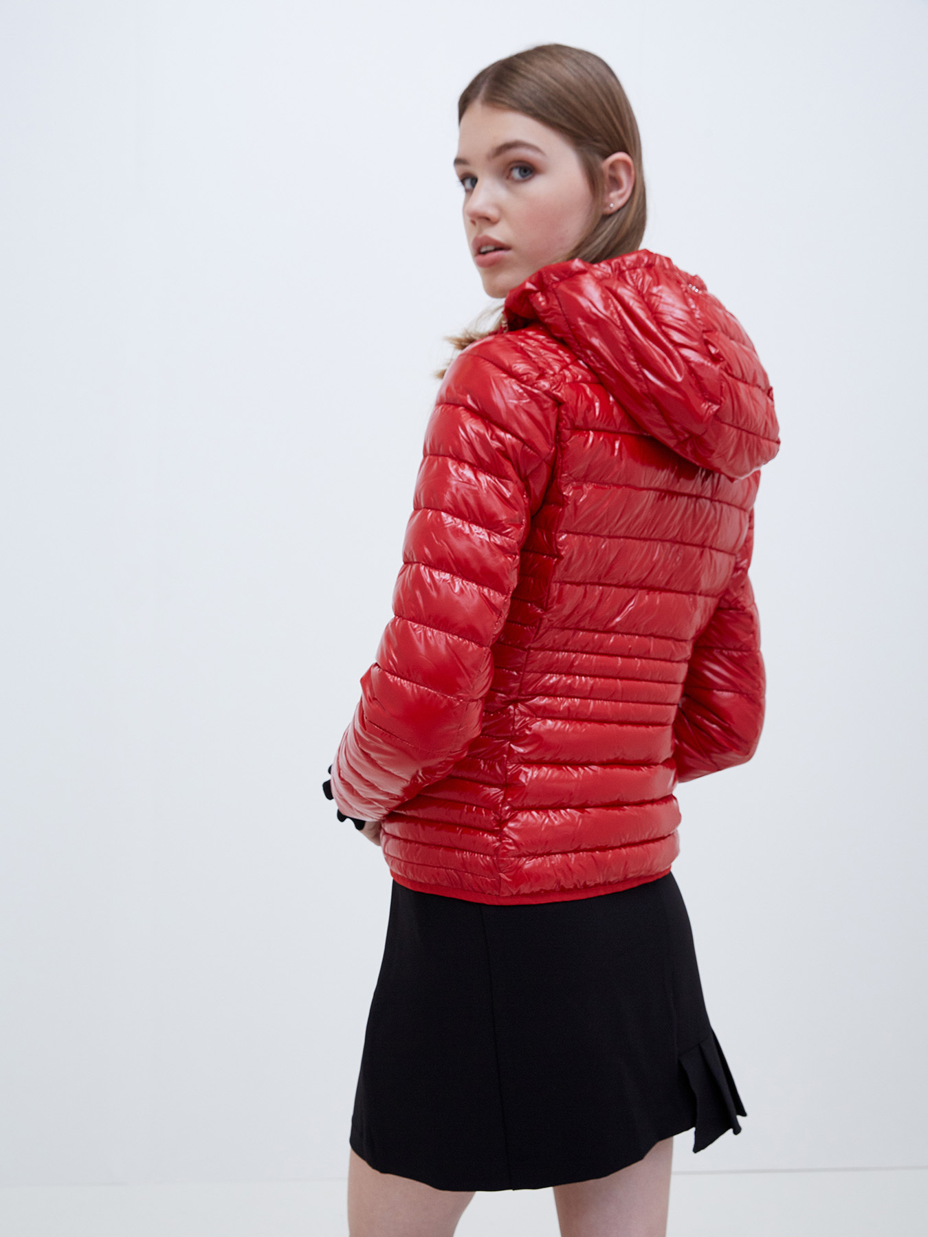 Doudoune brillante &agrave; capuche image number 1