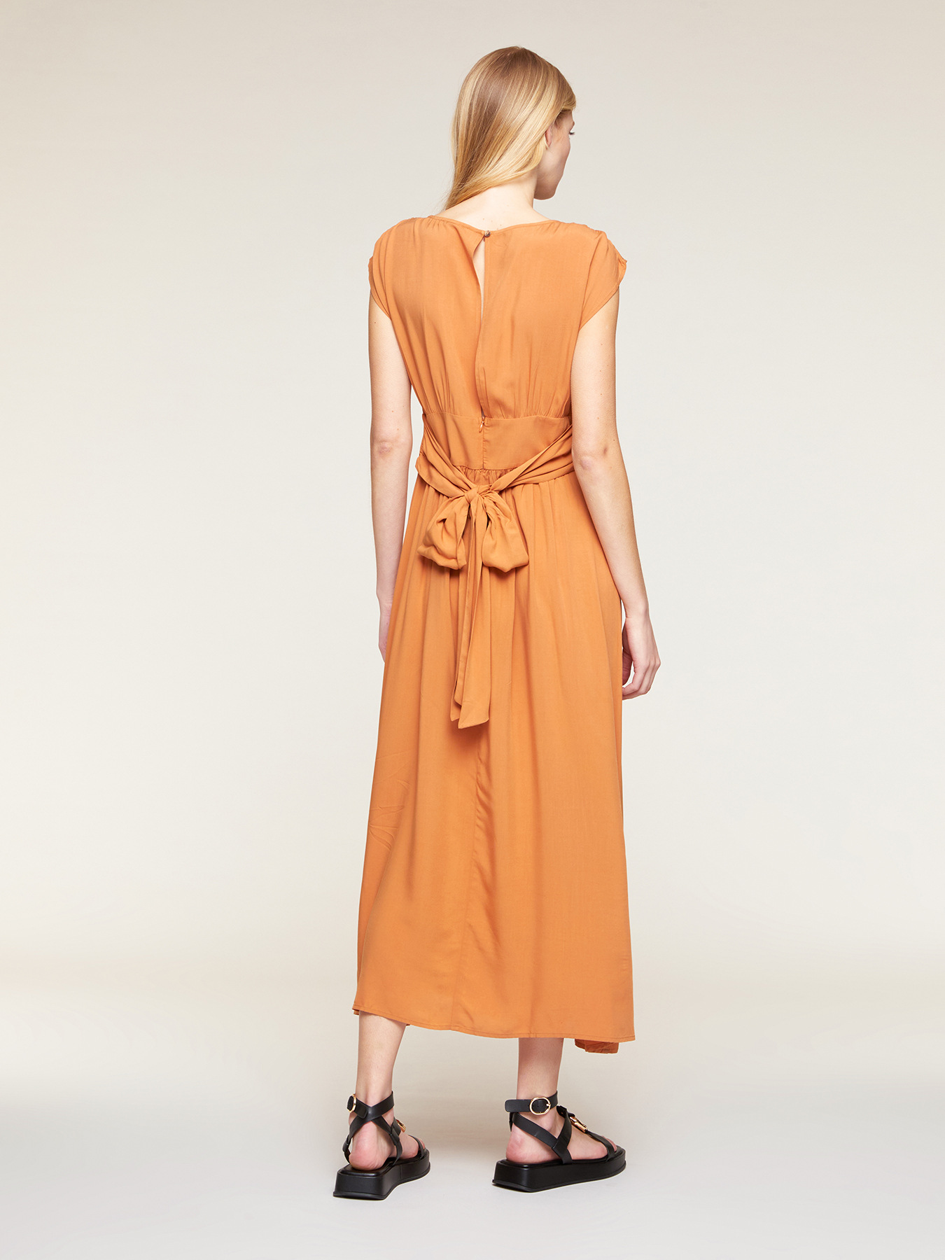 Robe longue en viscose image number 1