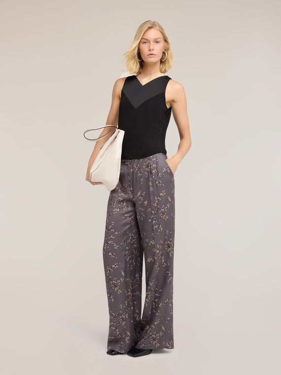 Georgette top with V-neck