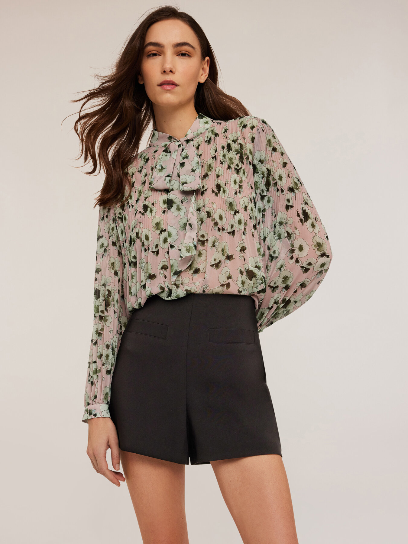 Floral patterned chiffon blouse image number 0