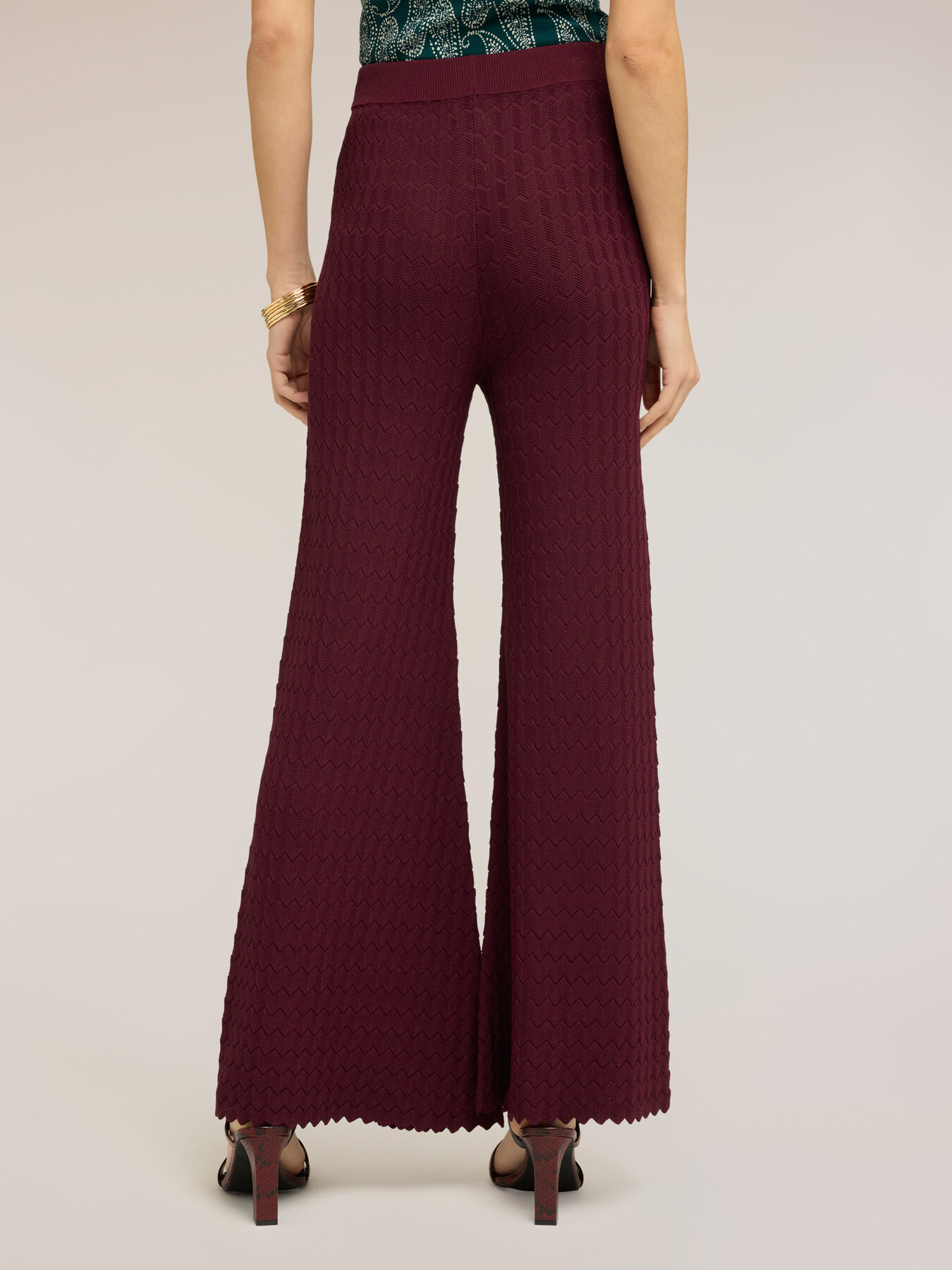 Lace effect knit trousers image number 1