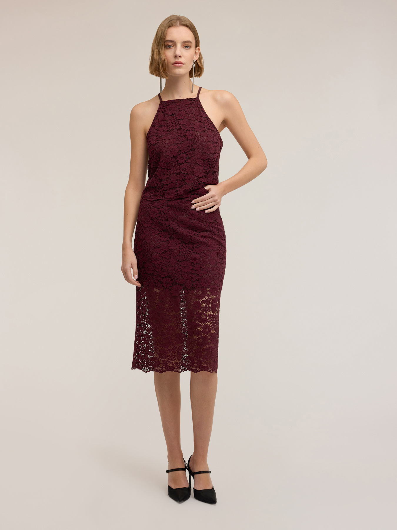 Spitzentop mit Neckholder-Ausschnitt image number 3