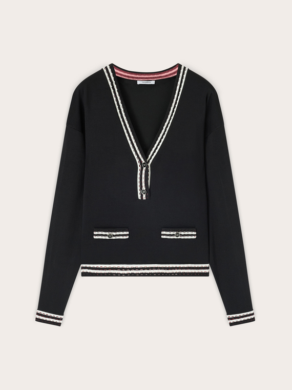 Sweater with contrasting trims