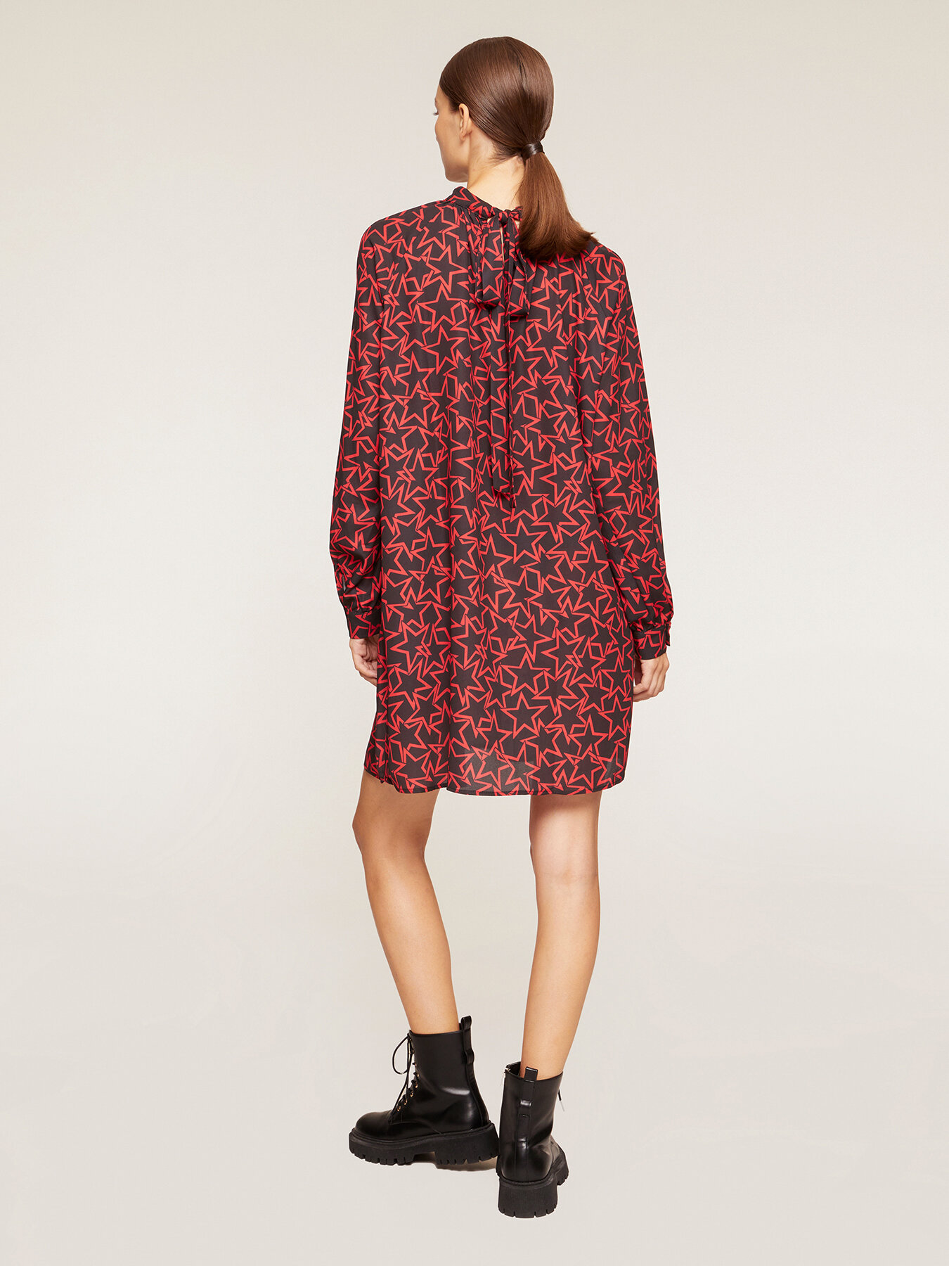 Tunic dress with bow, star pattern image number 1