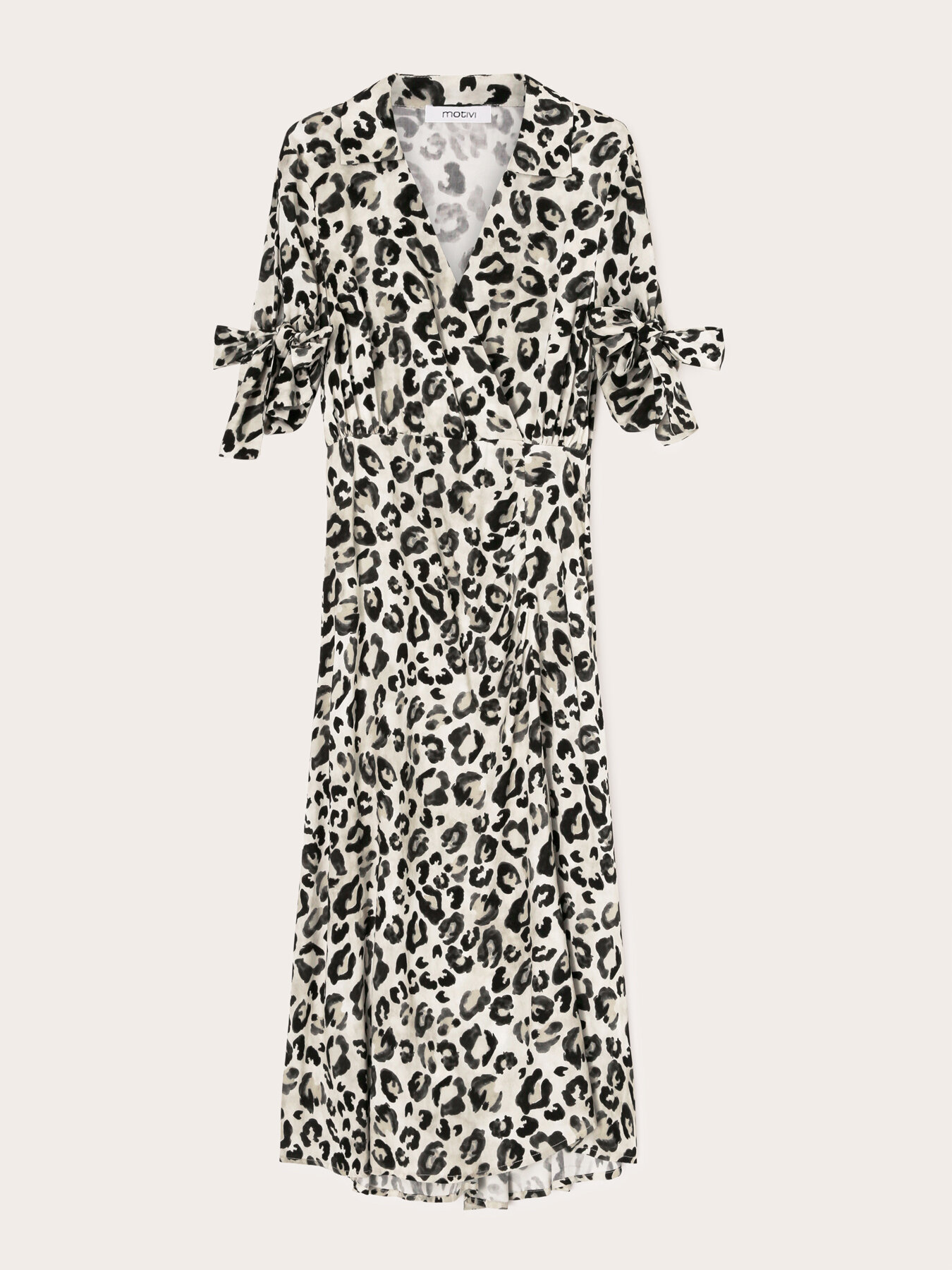 Weich fallendes Kleid mit Animalier-Muster image number 4