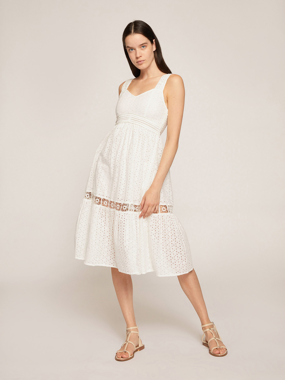 Vestito midi in pizzo sangallo - Motivi.com