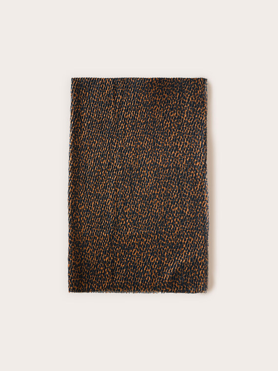 Pleated animal print stole