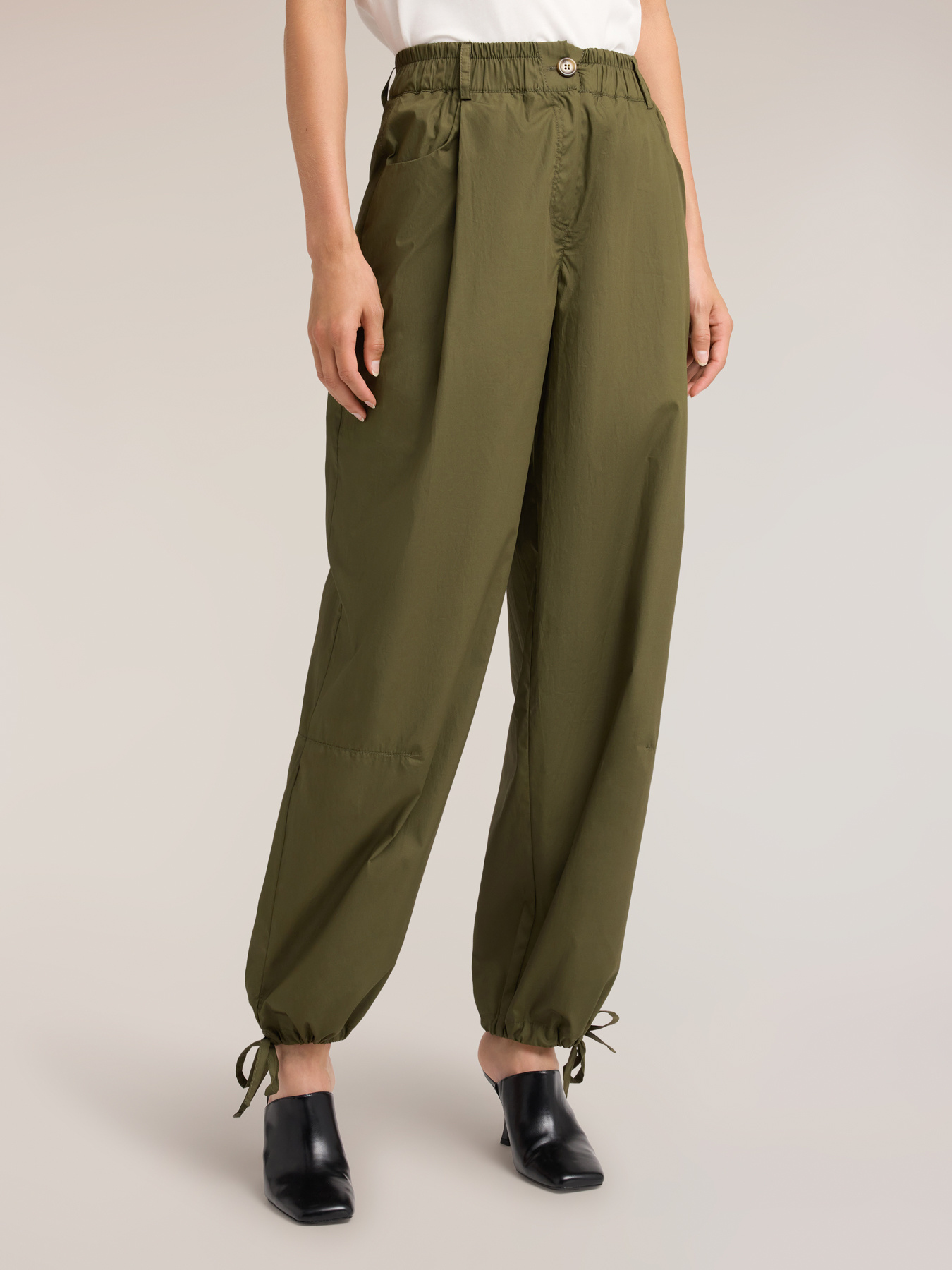 Cotton poplin cargo pants image number 2