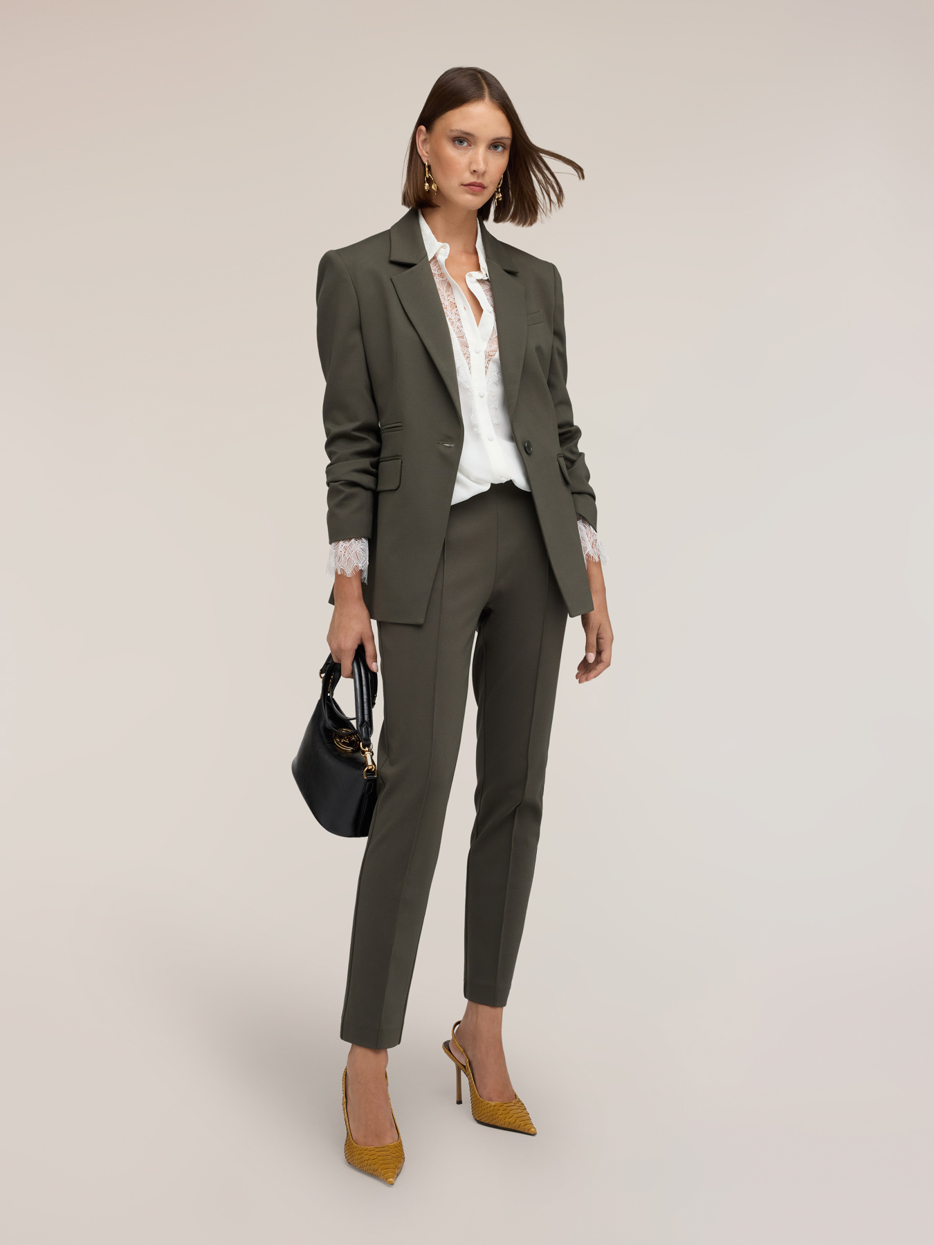 Single-breasted blazer in milano stitch image number 2