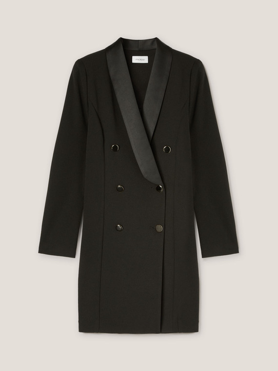 Vestido «robe manteau» con aplicaciones de raso