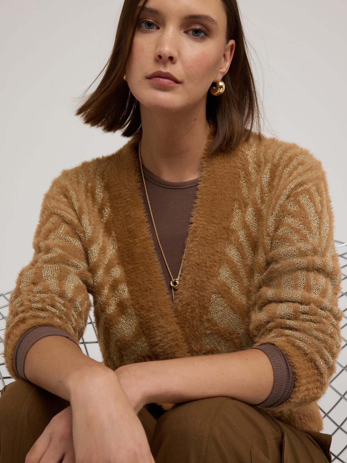 C&aacute;rdigan de punto fantas&iacute;a cebra image number 3