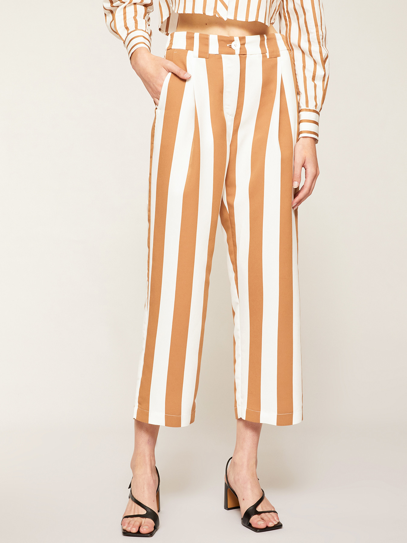 Cropped maxi stripe trousers image number 0