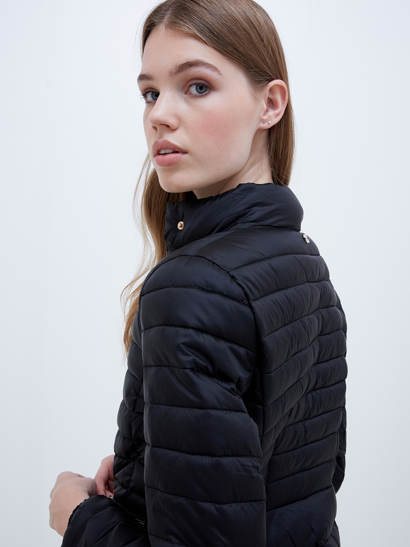 Lightweight, fitted down jacket image number 1