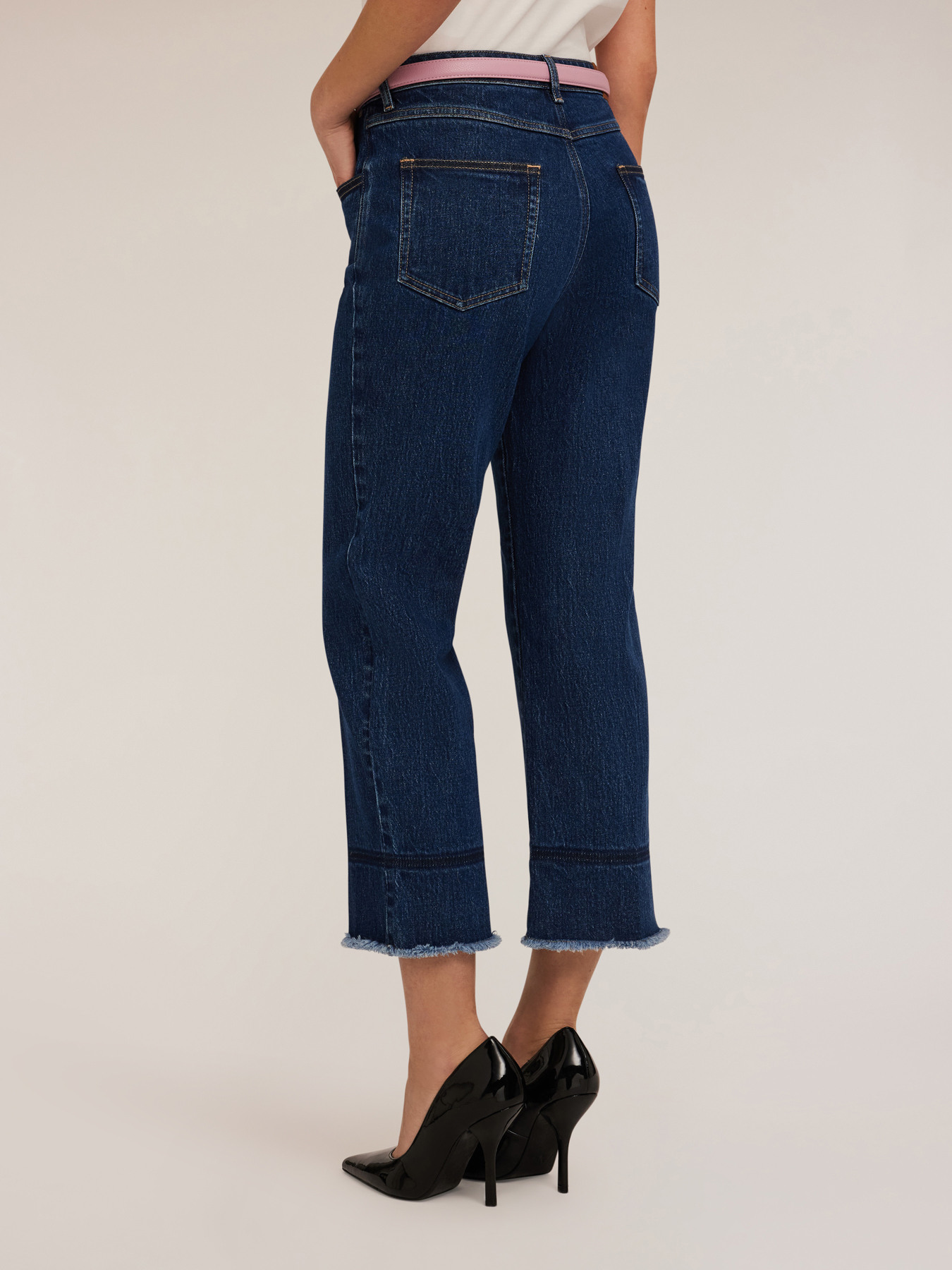 Jeans cropped kick flare image number 1