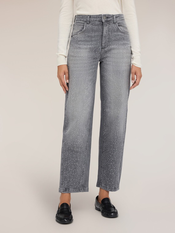 Jeans balloon fit con strass