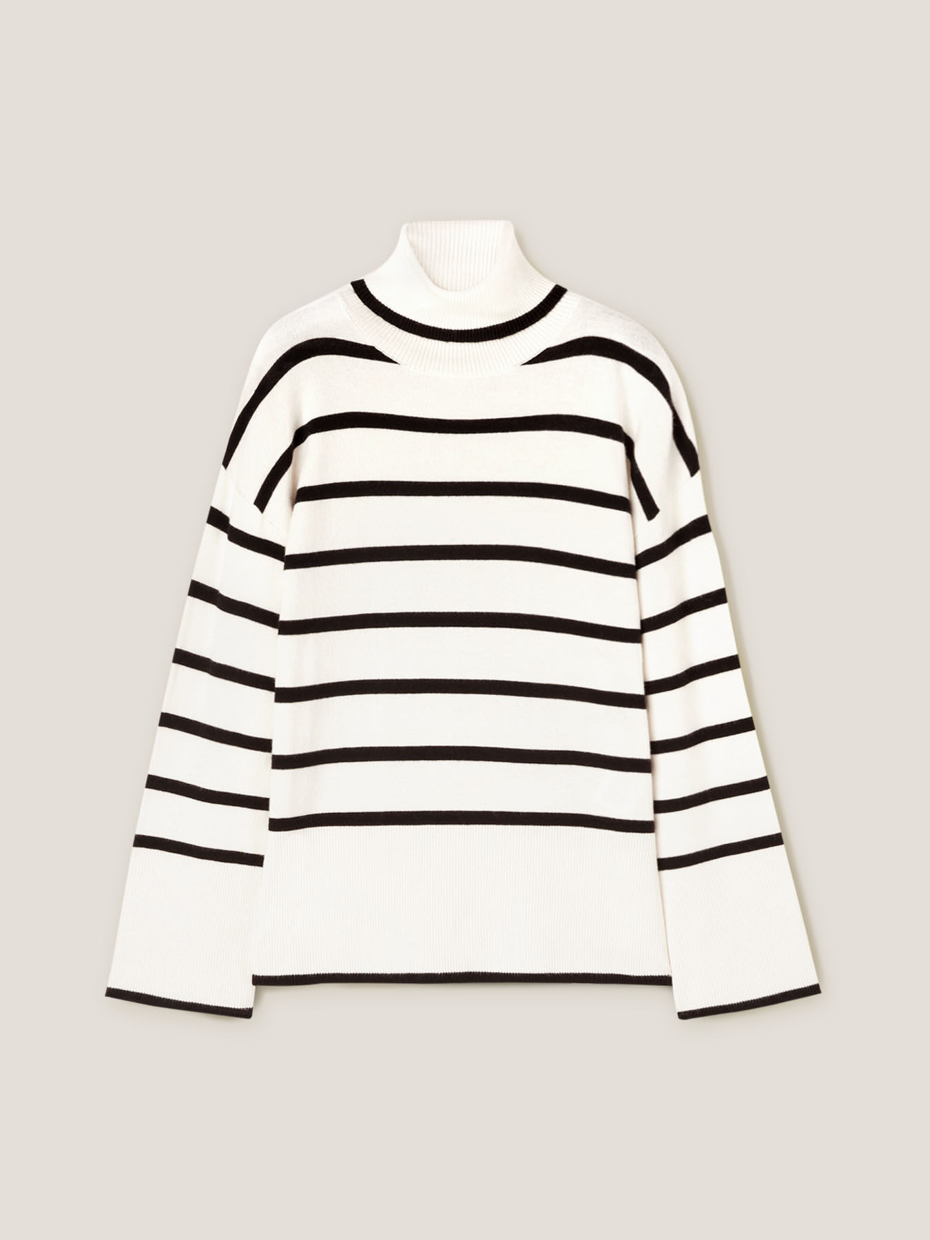 Jersey de cuello alto boxy de punto a rayas image number 3