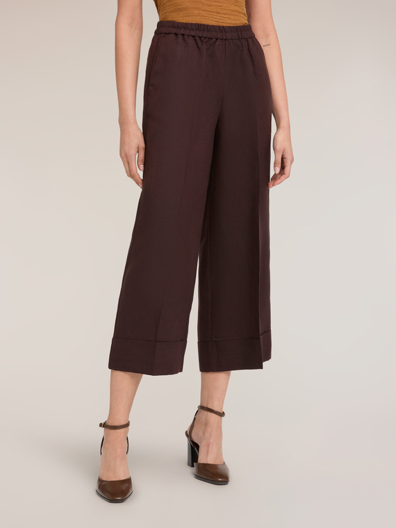 Pantalon court en m&eacute;lange de lin