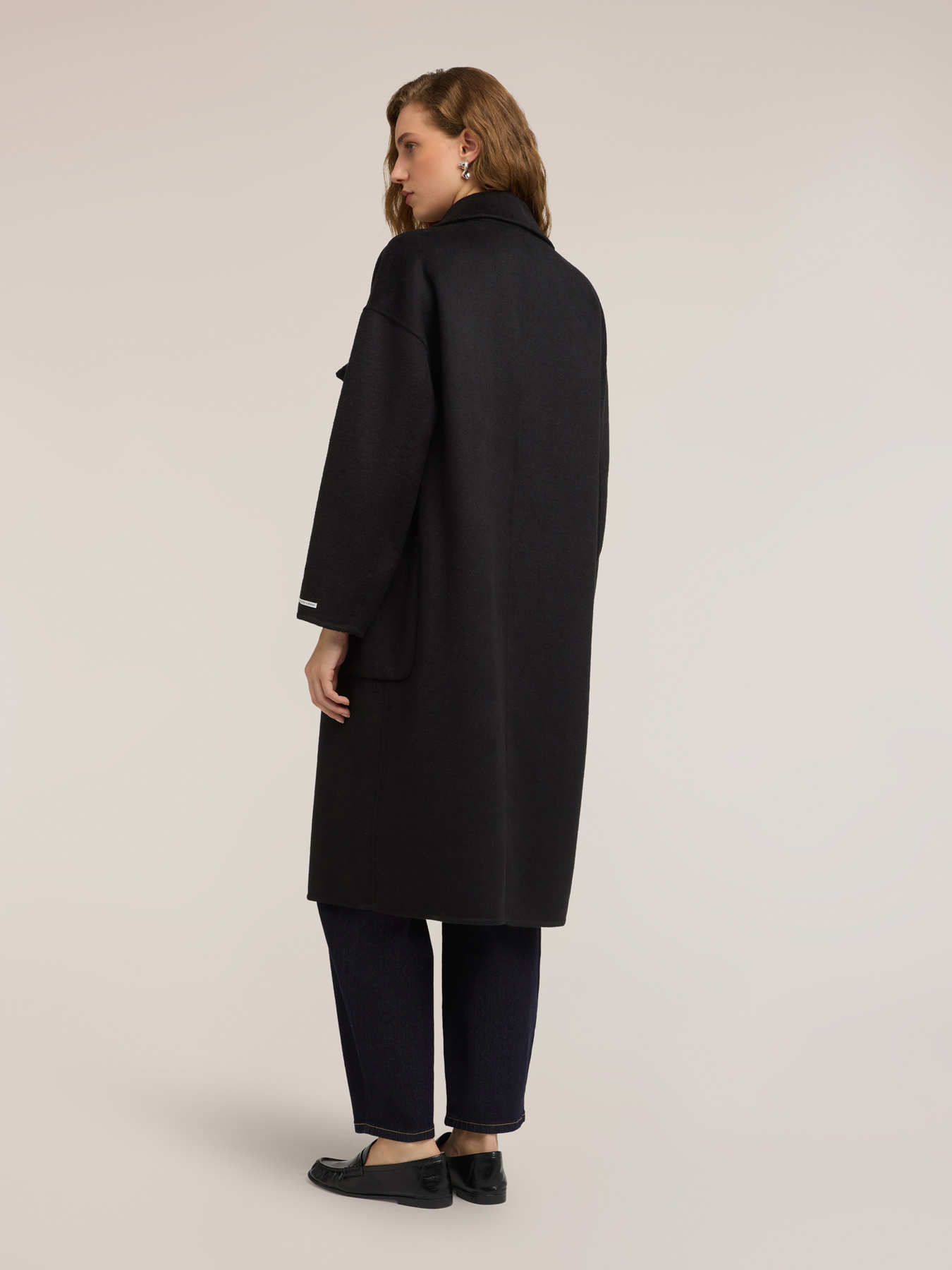Double-breasted coat in wool-blend double fabric with scarf image number 1