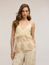 Top in pizzo con scollo a V image number 0