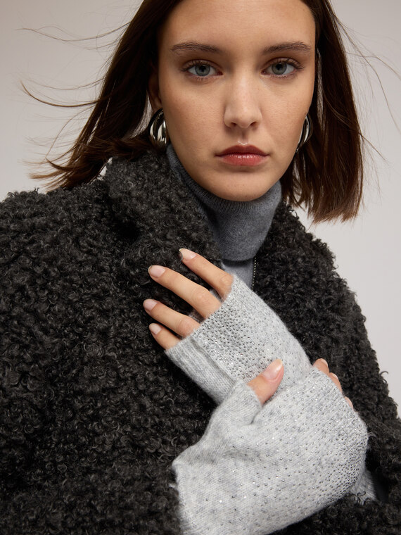 Mănuși din tricot cu strasuri