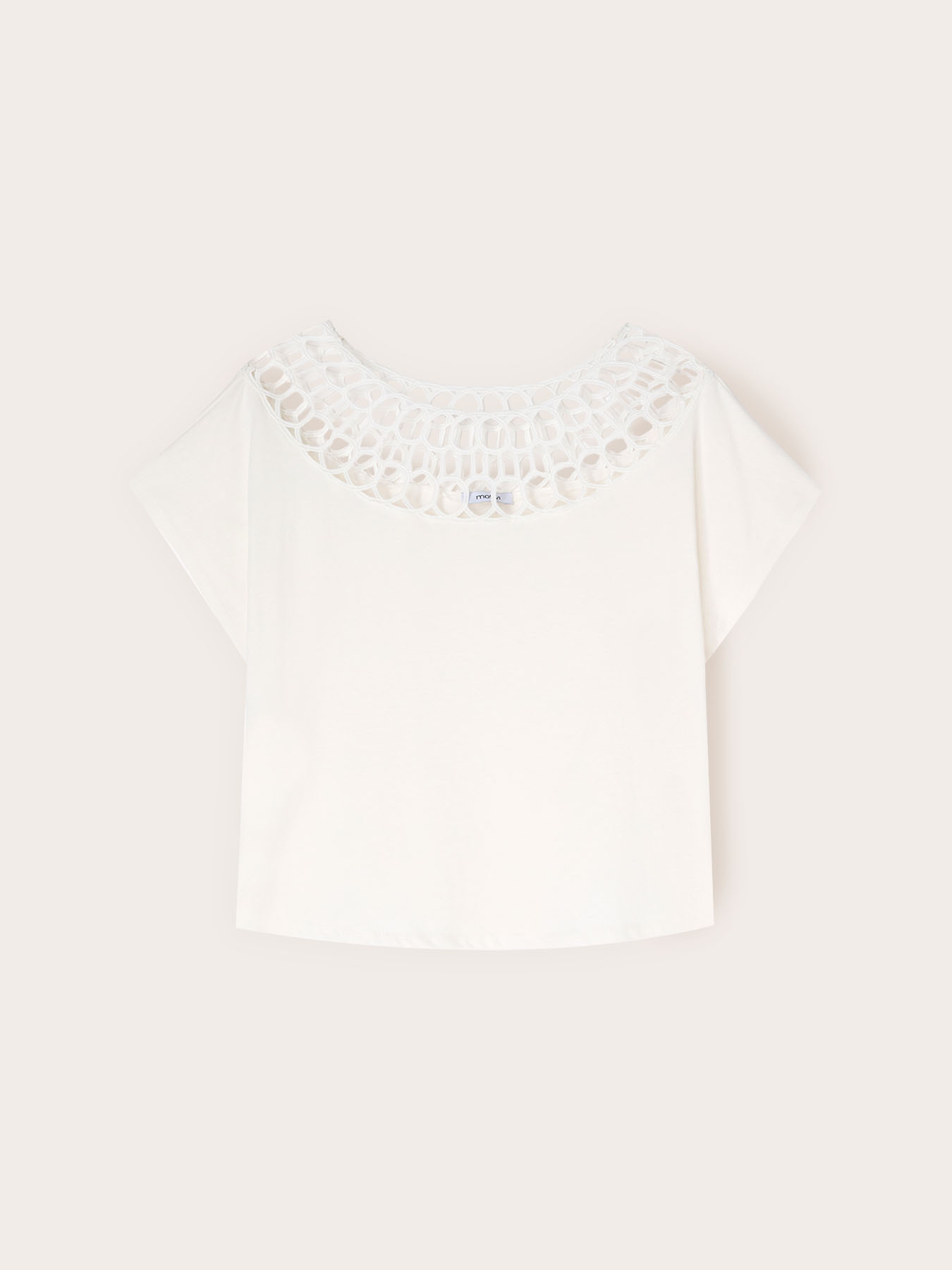 Jersey t-shirt with lace effect detailing image number 4